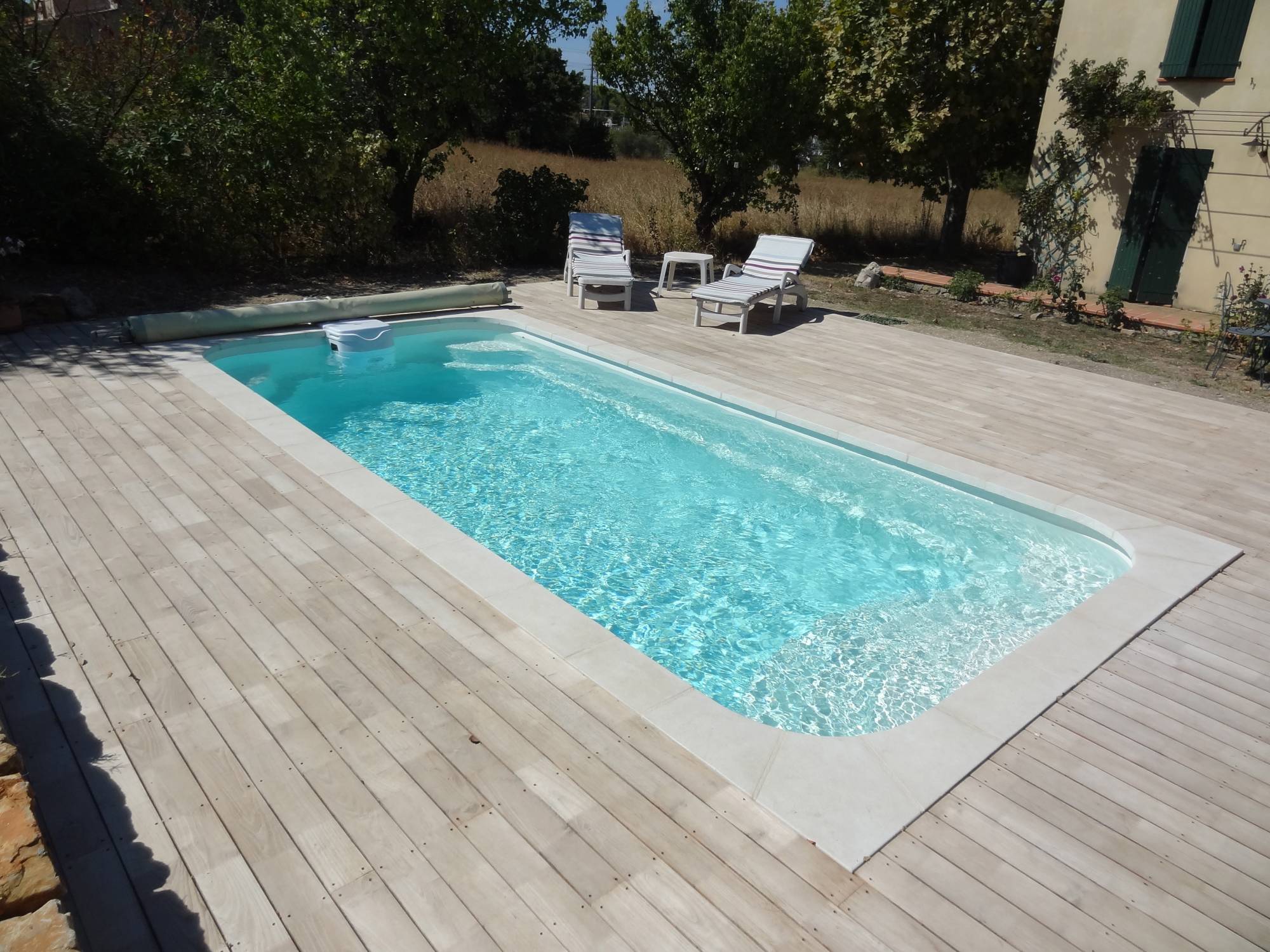 Piscine coque polyester fond plat : Déclic R600 BF